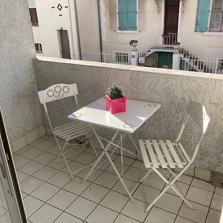 Appartement Proche Des Halles Нарбонна Экстерьер фото